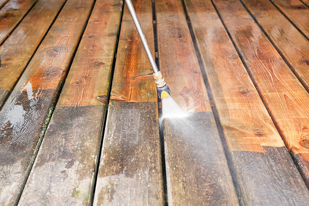 Best Pool Deck Cleaning  in Weston, MO